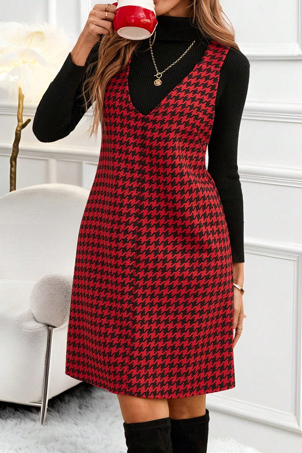 Red Houndstooth Print V Neck Sleeveless Mini Dress- Women Red 100%Polyester
