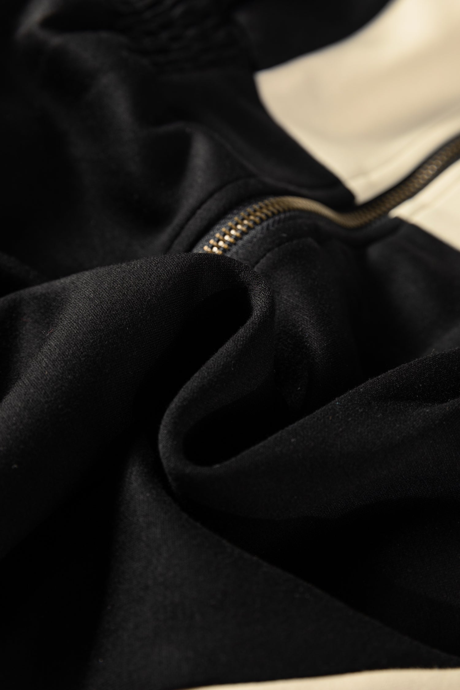 Black Two-tone Long Sleeve Zipped Front Casual Romper- Women