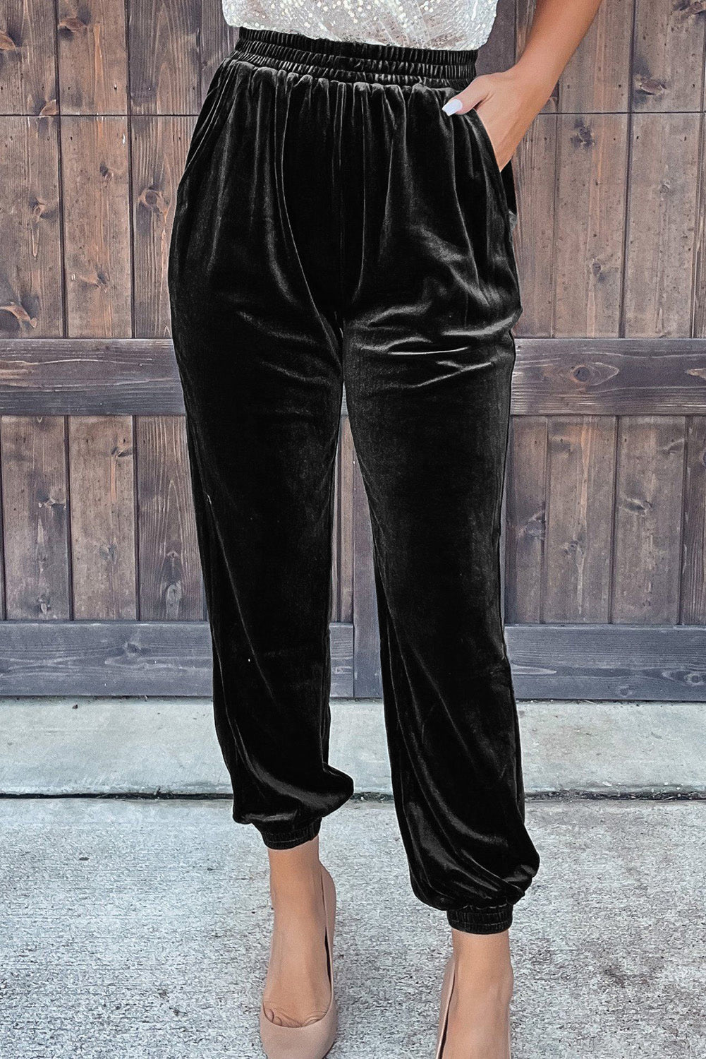 Black Solid Velvet Jogger Pants- Women Black 95%Polyester+5%Elastane